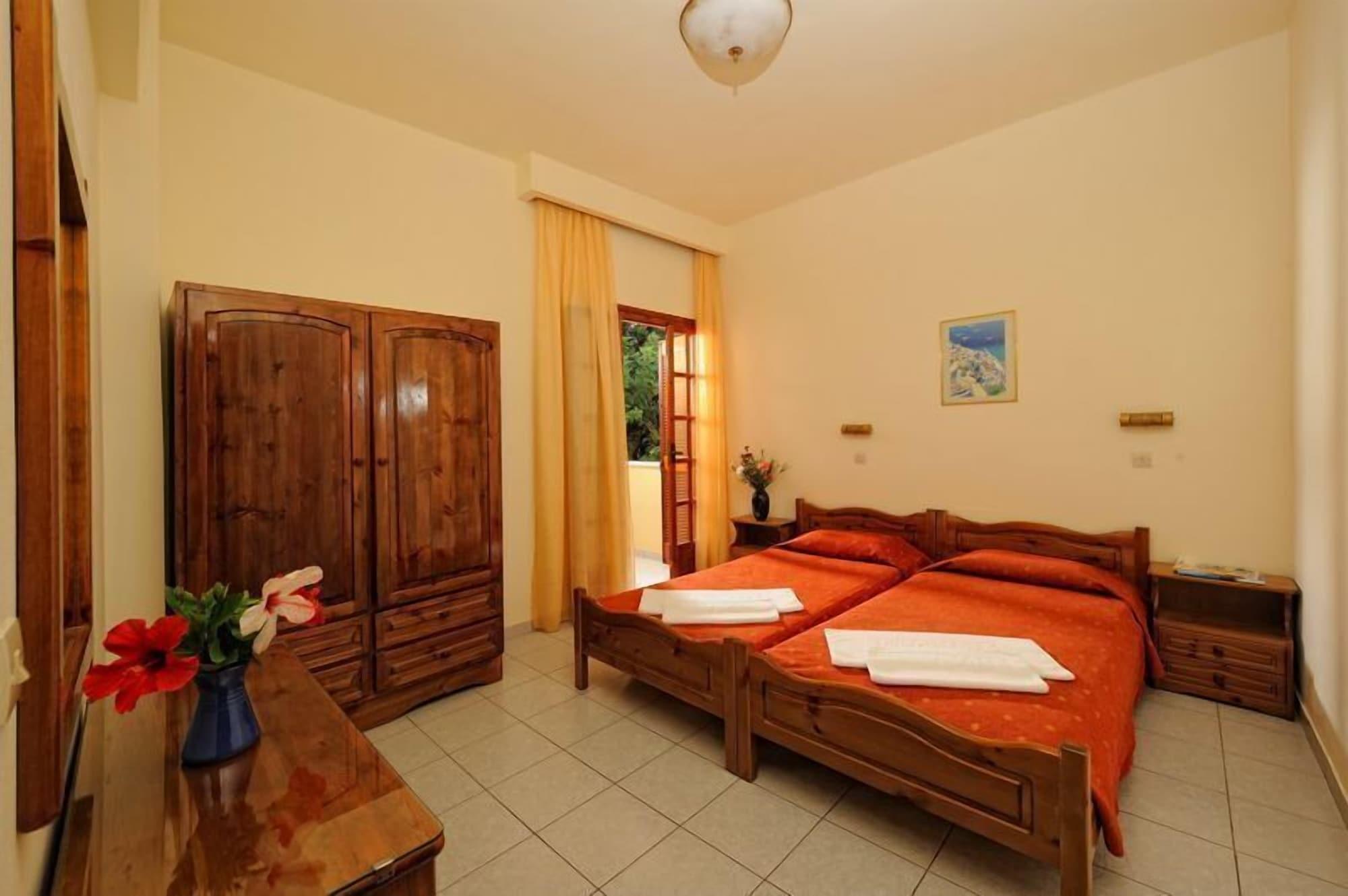 Maria Lambis Aparthotel สตาลิดา ภายนอก รูปภาพ