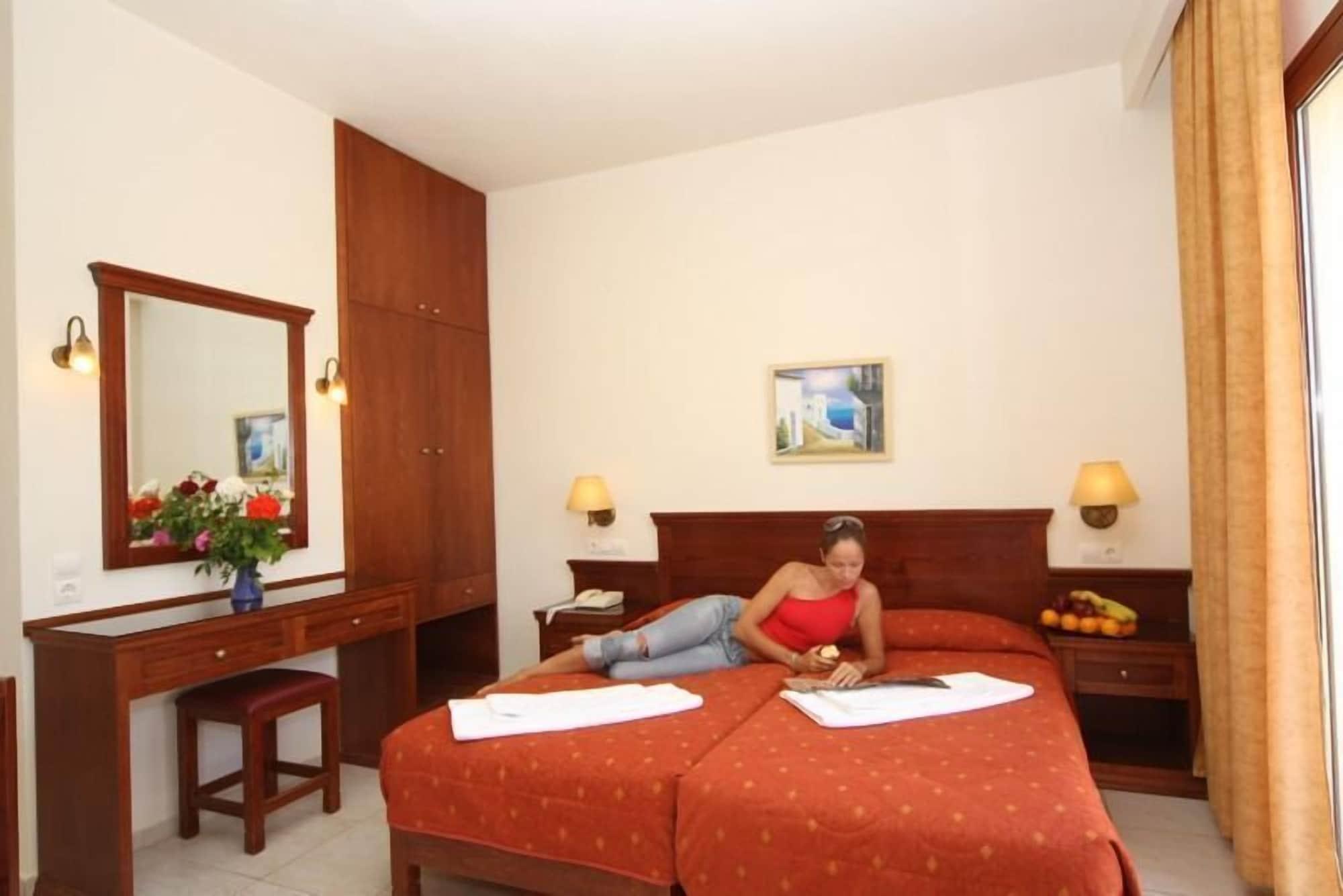 Maria Lambis Aparthotel สตาลิดา ภายนอก รูปภาพ
