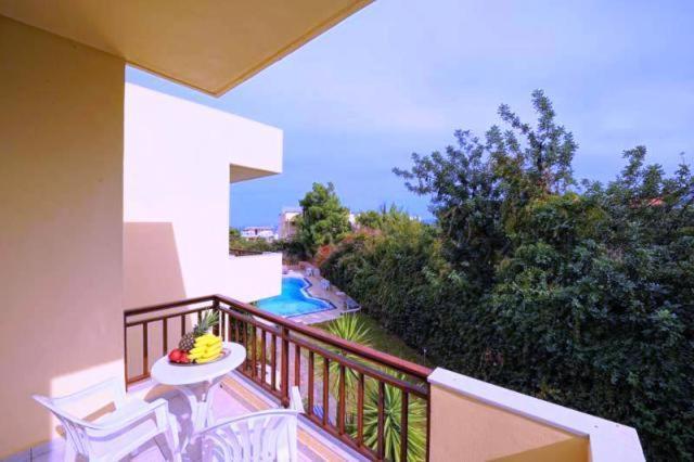 Maria Lambis Aparthotel สตาลิดา ภายนอก รูปภาพ