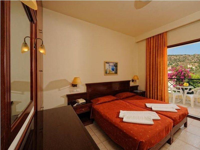 Maria Lambis Aparthotel สตาลิดา ภายนอก รูปภาพ